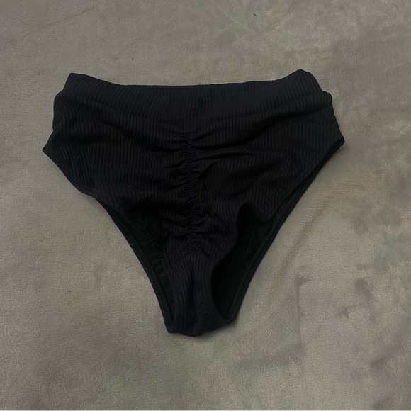 New! Montce Paula ribbed high waisted scrunch butt ribbed bottoms 24855 - Picture 7 of 14